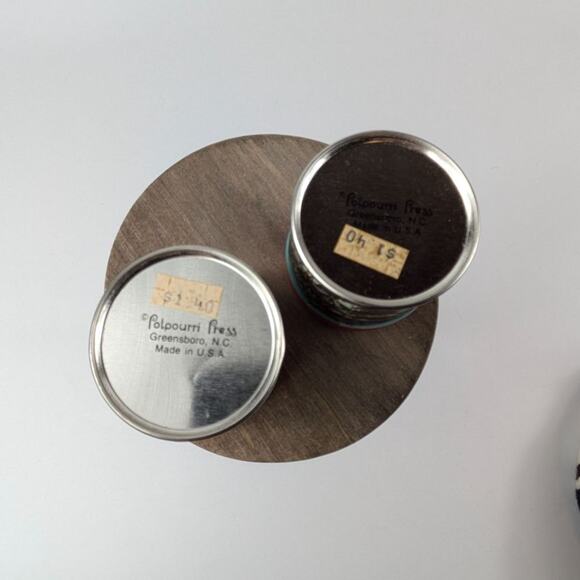 Vtg Miniature Christmas Tins Forest Animals Tree 2" Holiday Container Gift Box - Picture 6 of 12